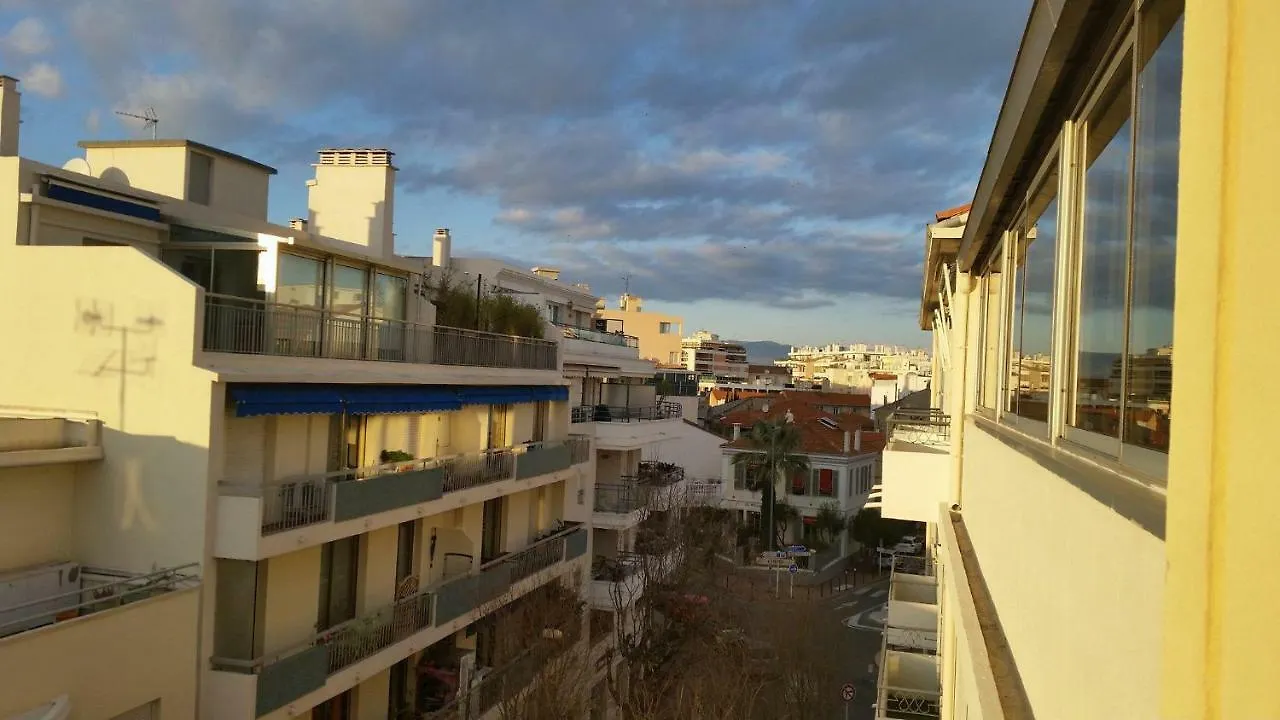 Ferienwohnung Le De Gaulle Antibes